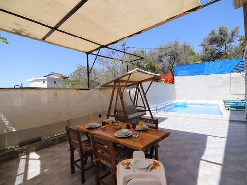  gece  -  Kasım
  | Kalkan Ordu'da Romantik Tatil: Jakuzili ve Özel Havuzlu Villa